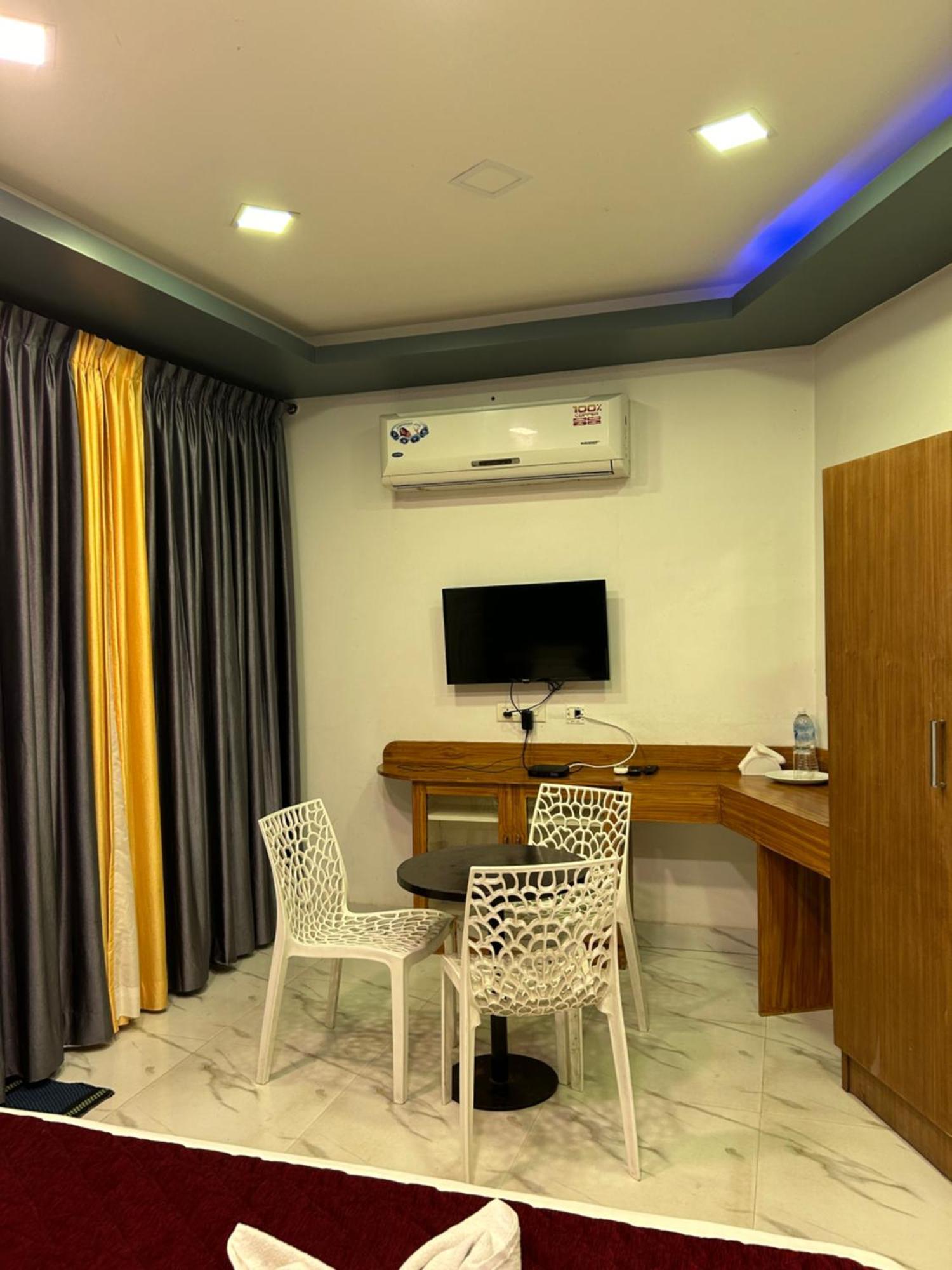 G Hotel Kottakuppam 외부 사진